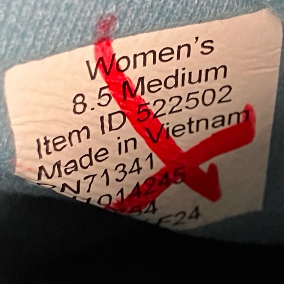 L.L. Bean Women’s Size 8.5 M Storm Chaser 6 Waterproof Slip On Shoes Iron Navy - Picture 12 of 12